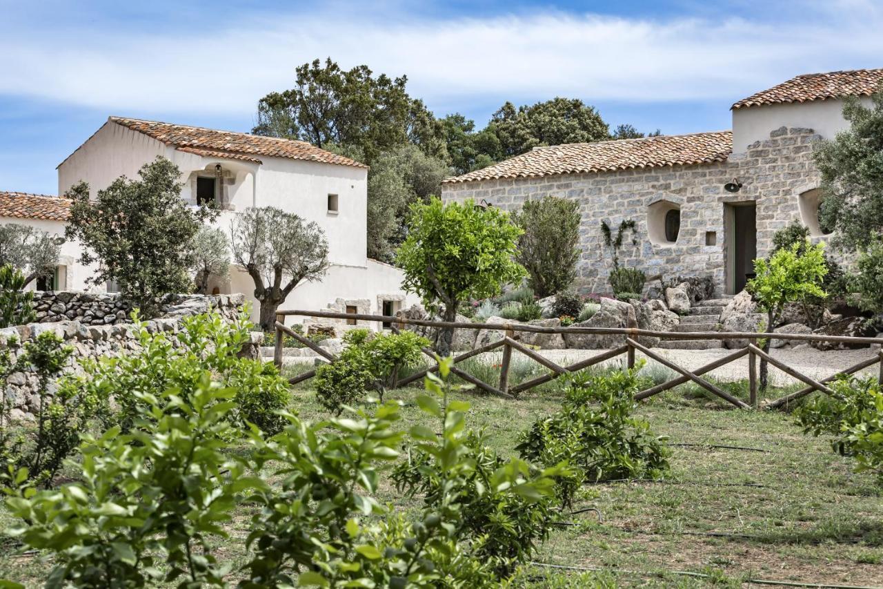 Gallicantu Stazzo Retreat Luogosanto ภายนอก รูปภาพ