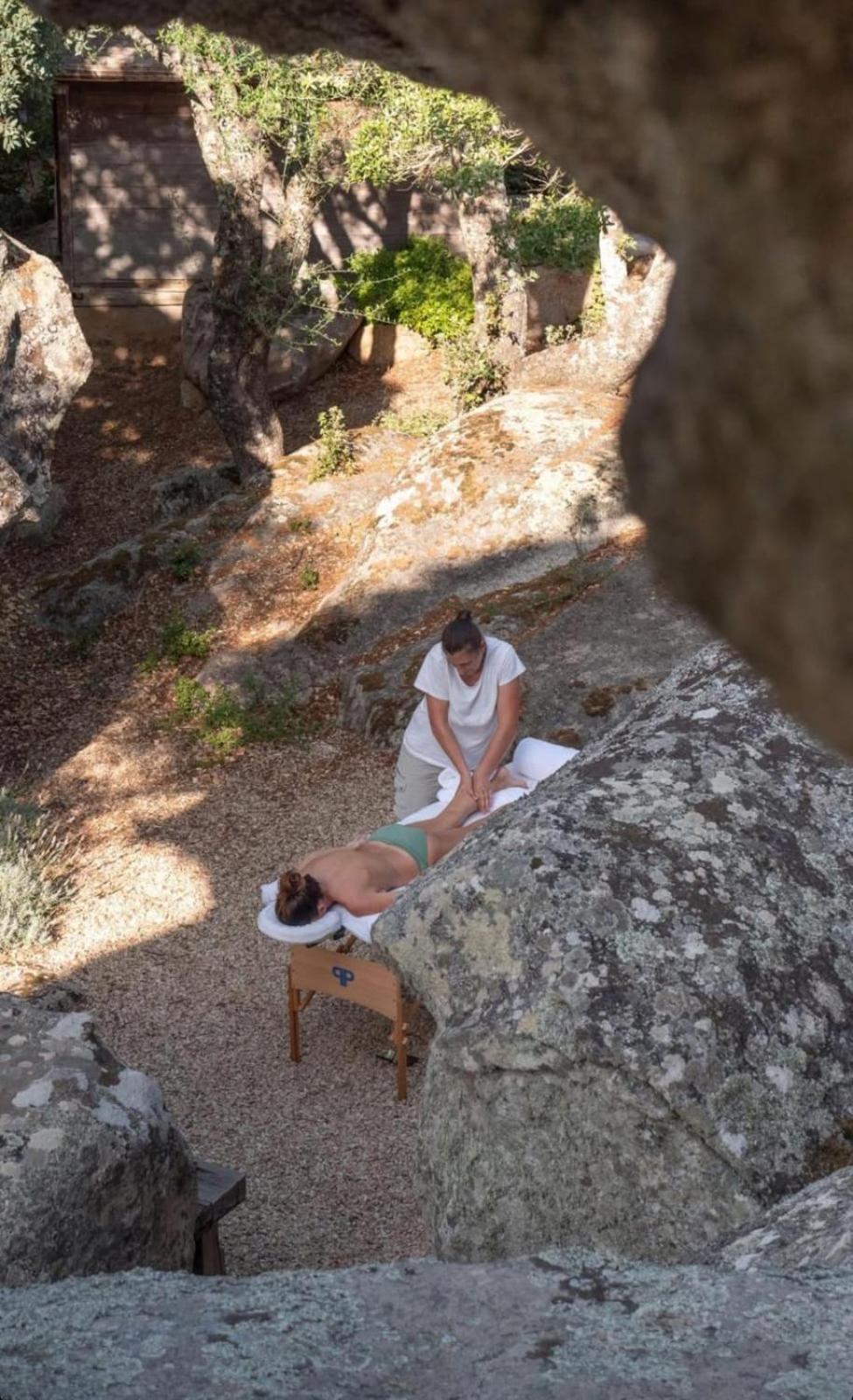Gallicantu Stazzo Retreat Luogosanto ภายนอก รูปภาพ
